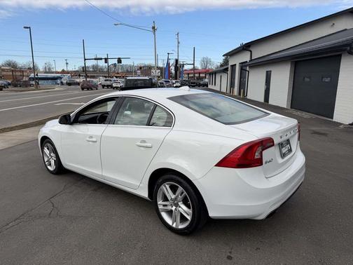 2014 Volvo S60 T5 Premier