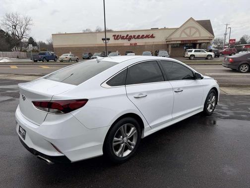 2019 Hyundai SONATA SEL