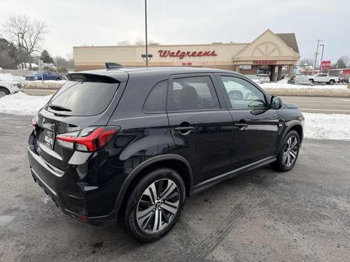2021 Mitsubishi Outlander Sport 2.0 ES