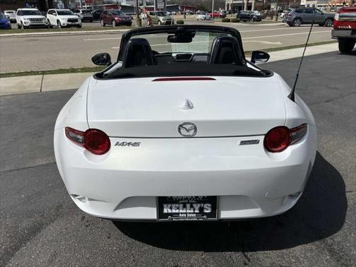 2016 Mazda MX-5 Miata Grand Touring