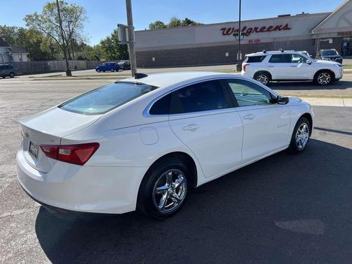 2016 Chevrolet Malibu LS