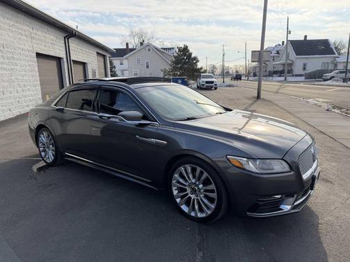 2017 Lincoln Continental Reserve