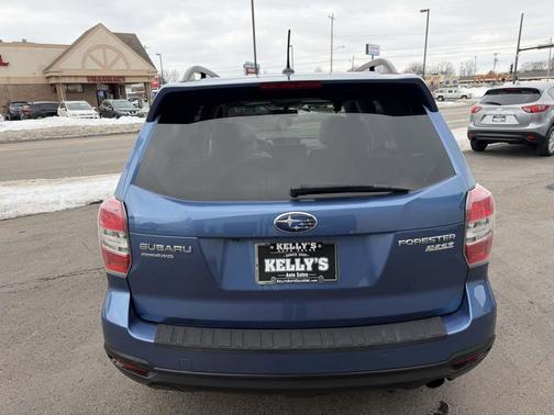 2015 Subaru Forester 2.5i Touring