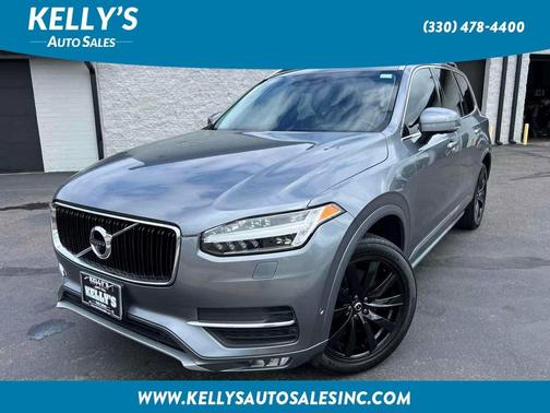 2016 Volvo XC90 T6 Momentum