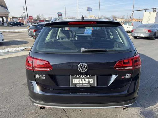 2017 Volkswagen Golf Alltrack TSI SEL