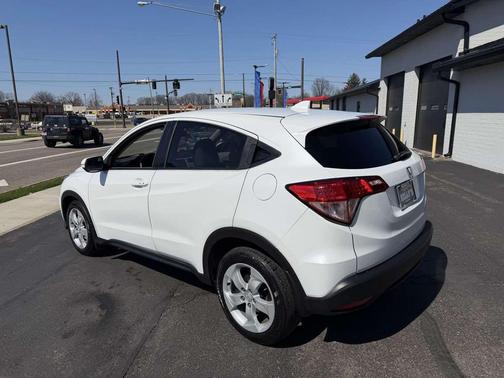 2017 Honda HR-V EX