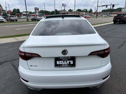 2019 Volkswagen Jetta 1.4T R-Line