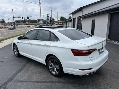 2019 Volkswagen Jetta 1.4T R-Line