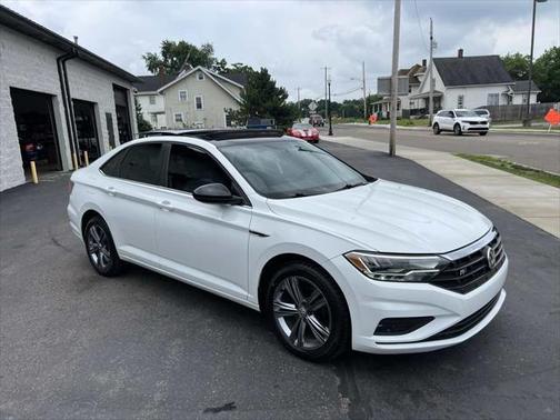 2019 Volkswagen Jetta 1.4T R-Line
