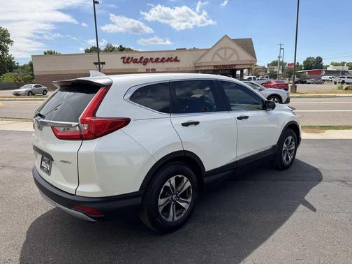 White Diamond Pearl 2017 Honda CR-V LX