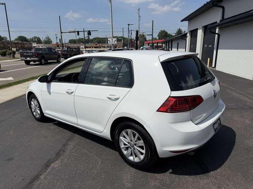 Pure White 2015 Volkswagen Golf Auto TSI S
