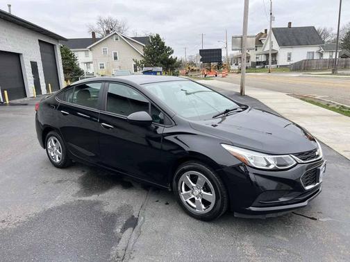2018 Chevrolet Cruze LS