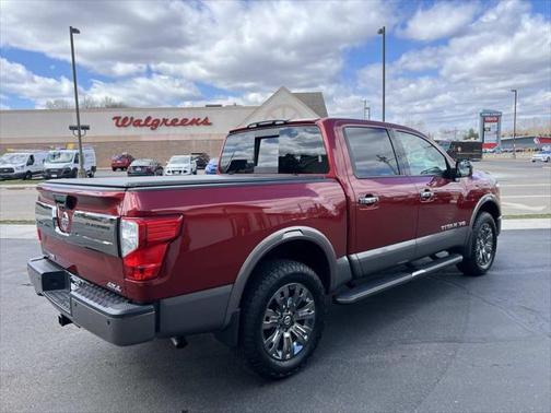 2018 Nissan Titan Platinum Reserve