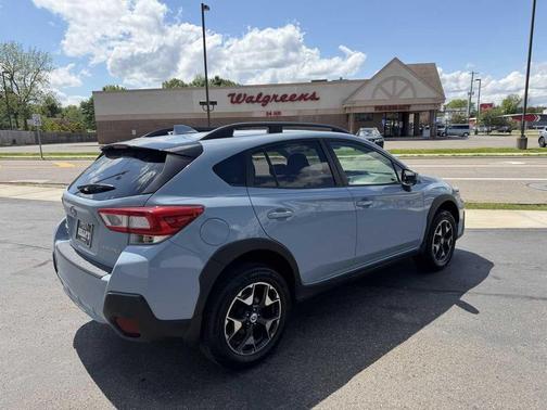 Cool Gray Khaki 2018 Subaru Crosstrek 2.0i Premium