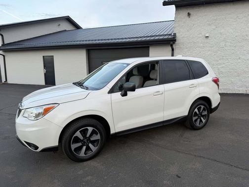 2016 Subaru Forester 2.5i
