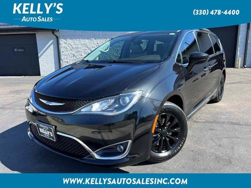2018 Chrysler Pacifica Touring-L