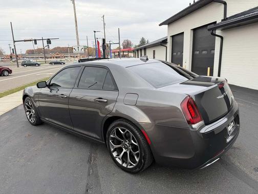 2015 Chrysler 300 S