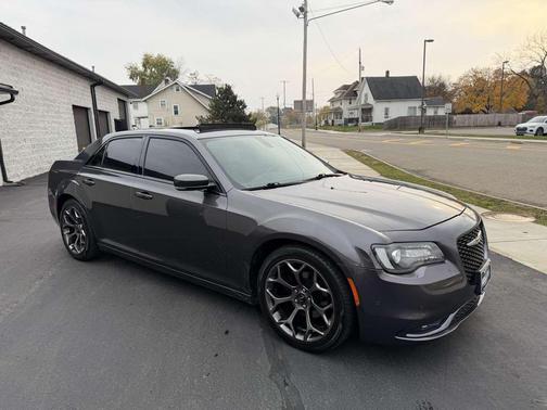 2015 Chrysler 300 S