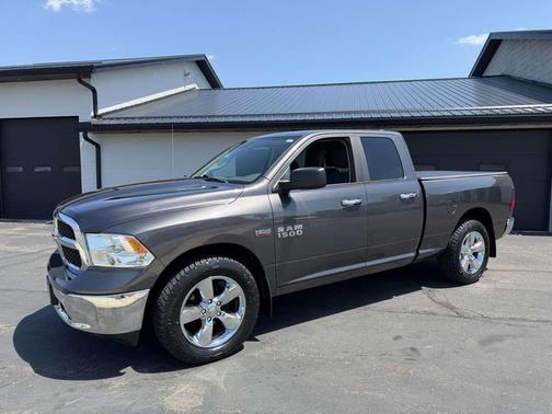Granite Crystal Metallic 2018 RAM 1500 SLT