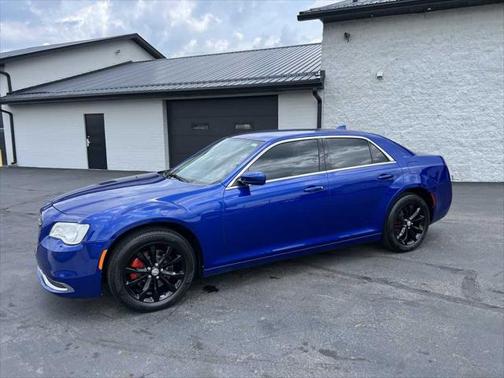 2018 Chrysler 300 Touring