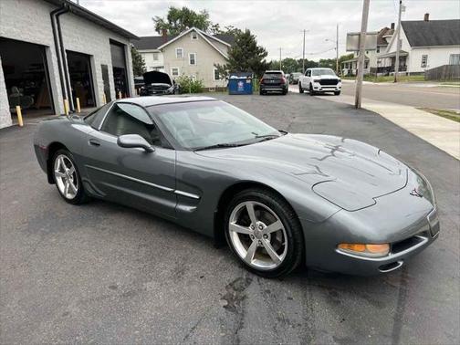2004 Chevrolet Corvette Base