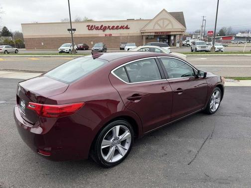 2013 Acura ILX 2.4L Premium
