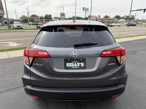 Modern Steel Metallic 2018 Honda HR-V EX