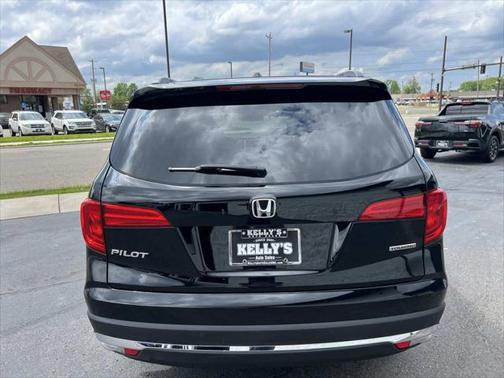 2018 Honda Pilot Touring