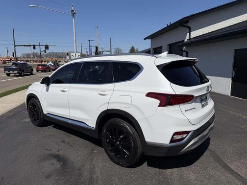 Quartz White 2019 Hyundai SANTA FE SEL Plus 2.4