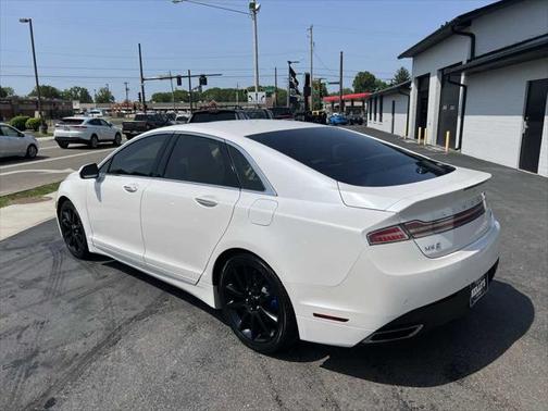 2015 Lincoln MKZ Base