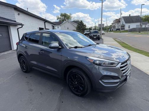Coliseum Gray 2018 Hyundai TUCSON SE