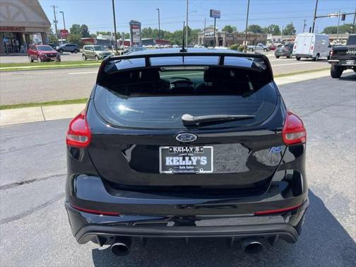 2017 Ford Focus RS Base