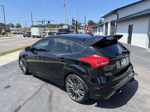 2017 Ford Focus RS Base
