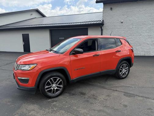 Spitfire Orange Clearcoat 2019 Jeep Compass Sport