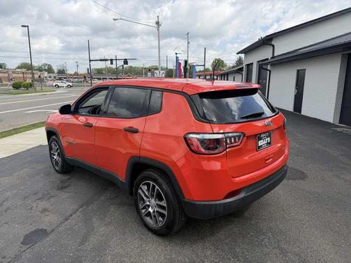 Spitfire Orange Clearcoat 2019 Jeep Compass Sport