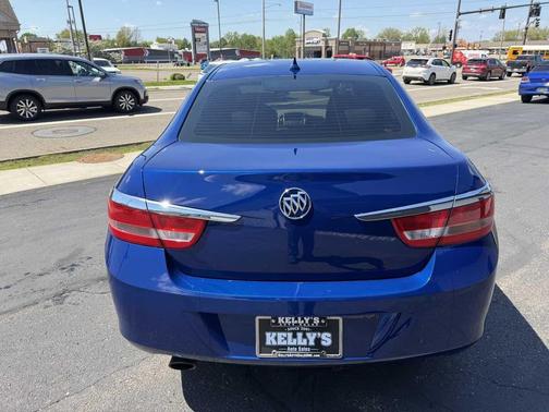 Luxo Blue Metallic 2014 Buick Verano Base