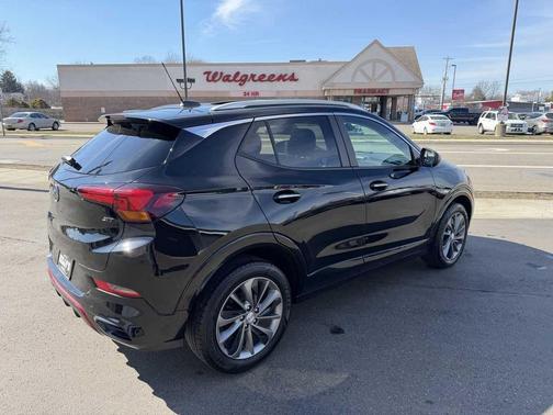 Ebony Twilight Metallic 2021 Buick Encore GX Select