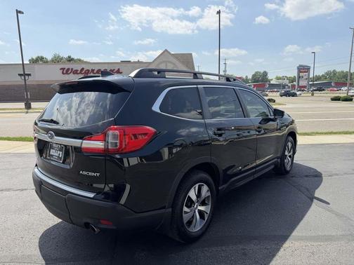Crystal Black Silica 2020 Subaru Ascent Premium 7-Passenger