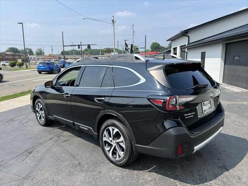 2020 Subaru Outback Touring XT