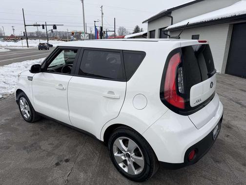 2018 Kia Soul Base