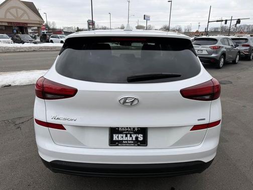 2019 Hyundai TUCSON SE
