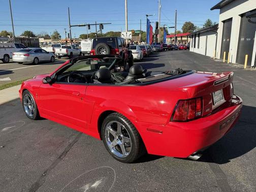2003 Ford Mustang SVT Cobra