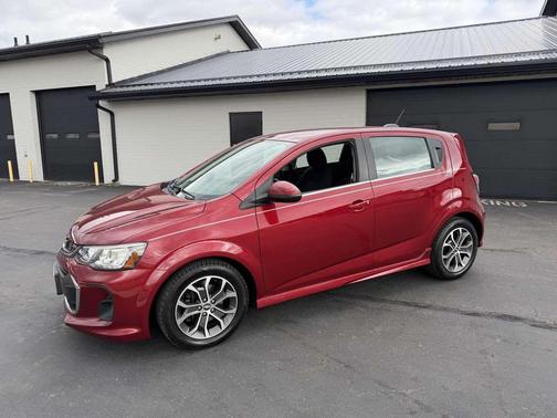 2017 Chevrolet Sonic LT