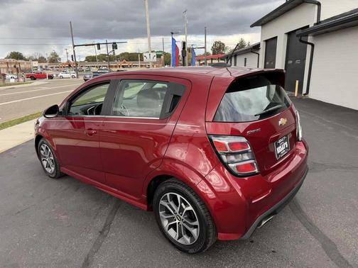 2017 Chevrolet Sonic LT