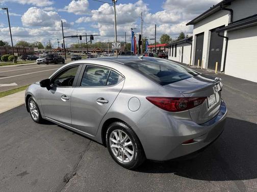 Liquid Silver Metallic 2016 Mazda Mazda3 i Touring