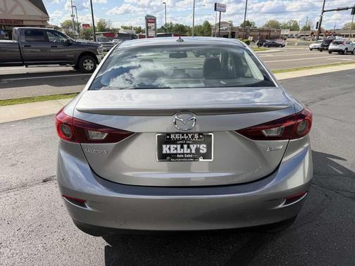 Liquid Silver Metallic 2016 Mazda Mazda3 i Touring