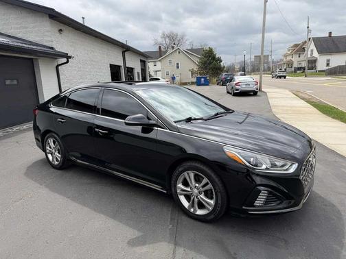 Phantom Black 2018 Hyundai SONATA Sport