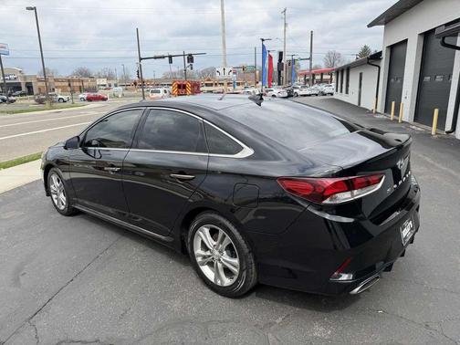 Phantom Black 2018 Hyundai SONATA Sport