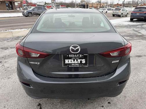 2016 Mazda Mazda3 i Sport