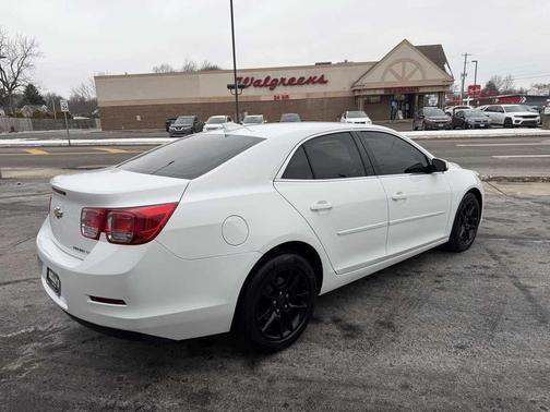 2015 Chevrolet Malibu 1LT